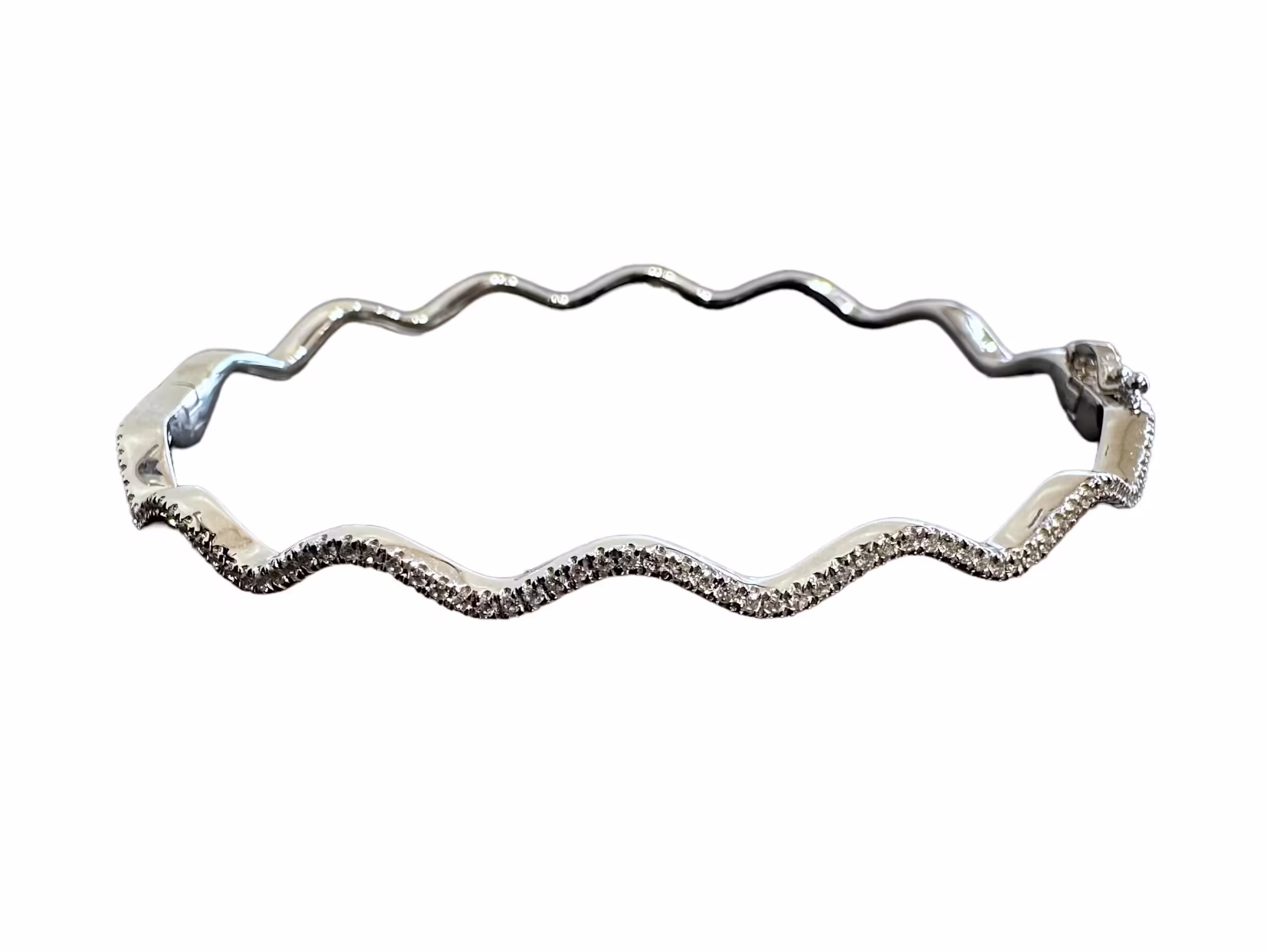 Elegant diamond wave bangle bracelet for women, crafted with high-quality silver and sparkling diamo.